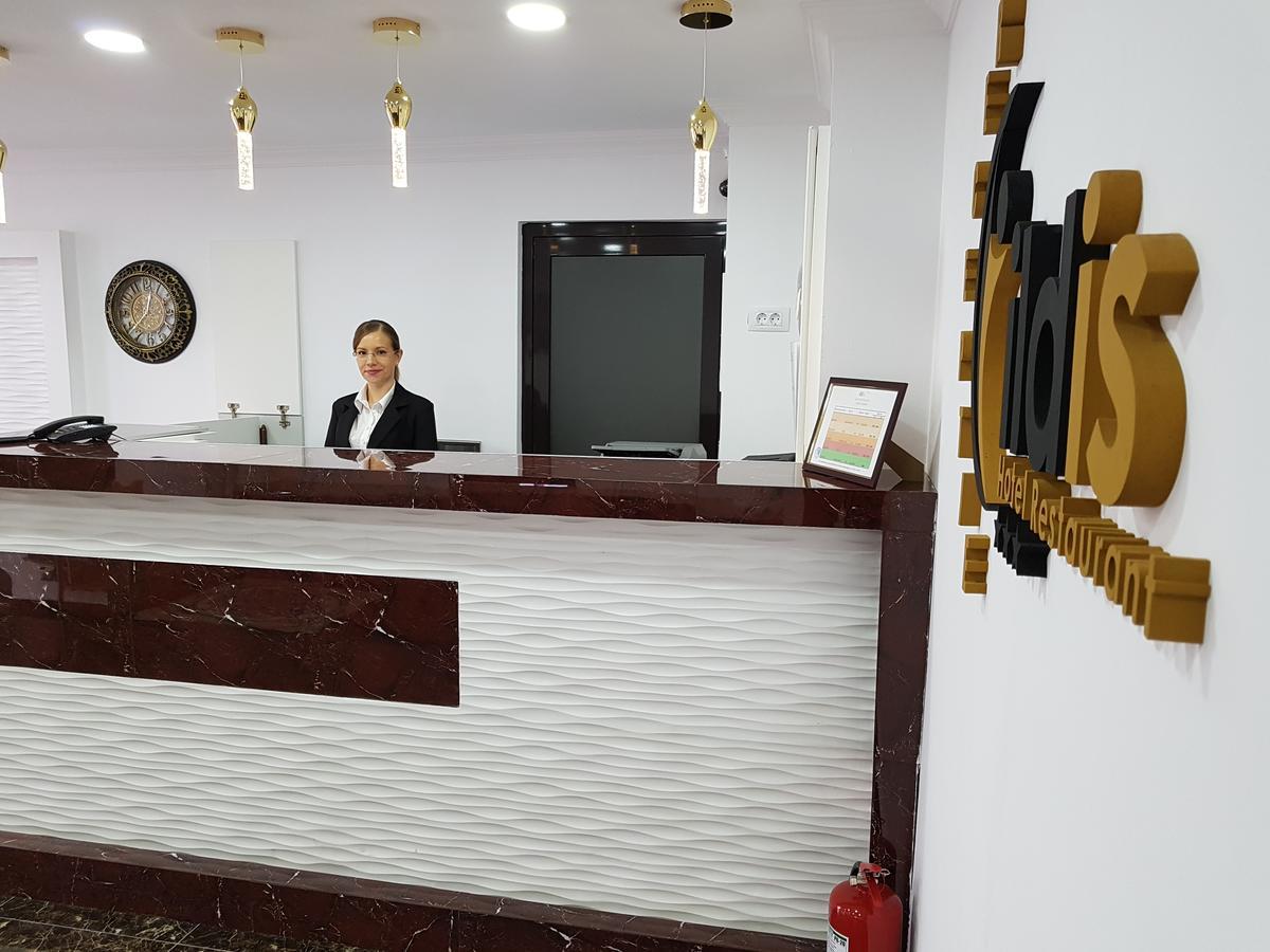 Hotel Ildis Iasi Eksteriør billede